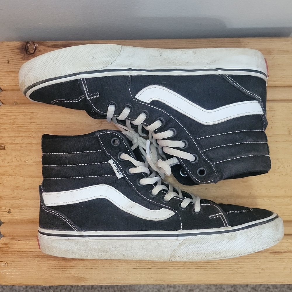 Vans Black and White High-Top Sneakers - Picture 4 of 5